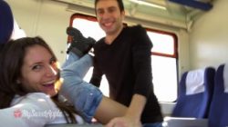 Amatorska para rucha się w pociągu z twarzy – MySweetApple